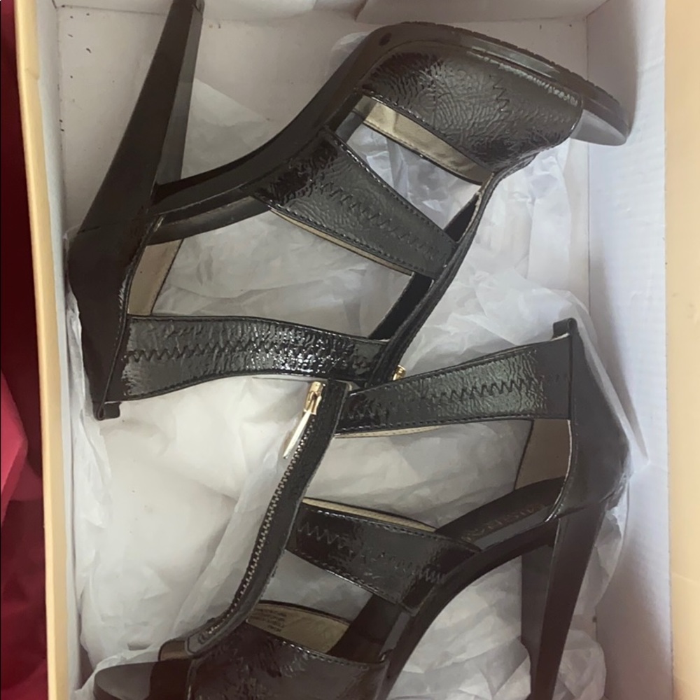 Michael Kors Heels - Picture 3 of 3